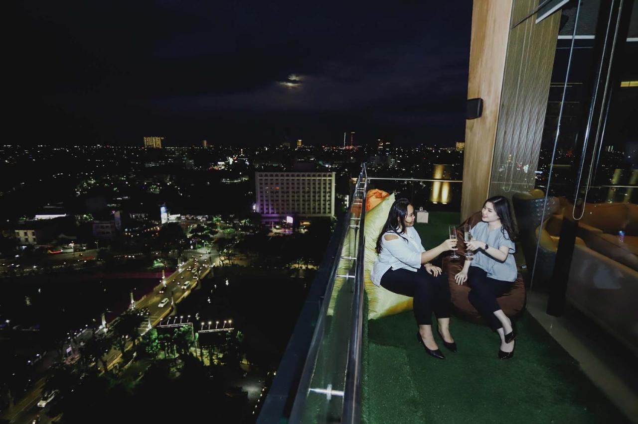 Morazen Surabaya Hotel Eksteriør billede