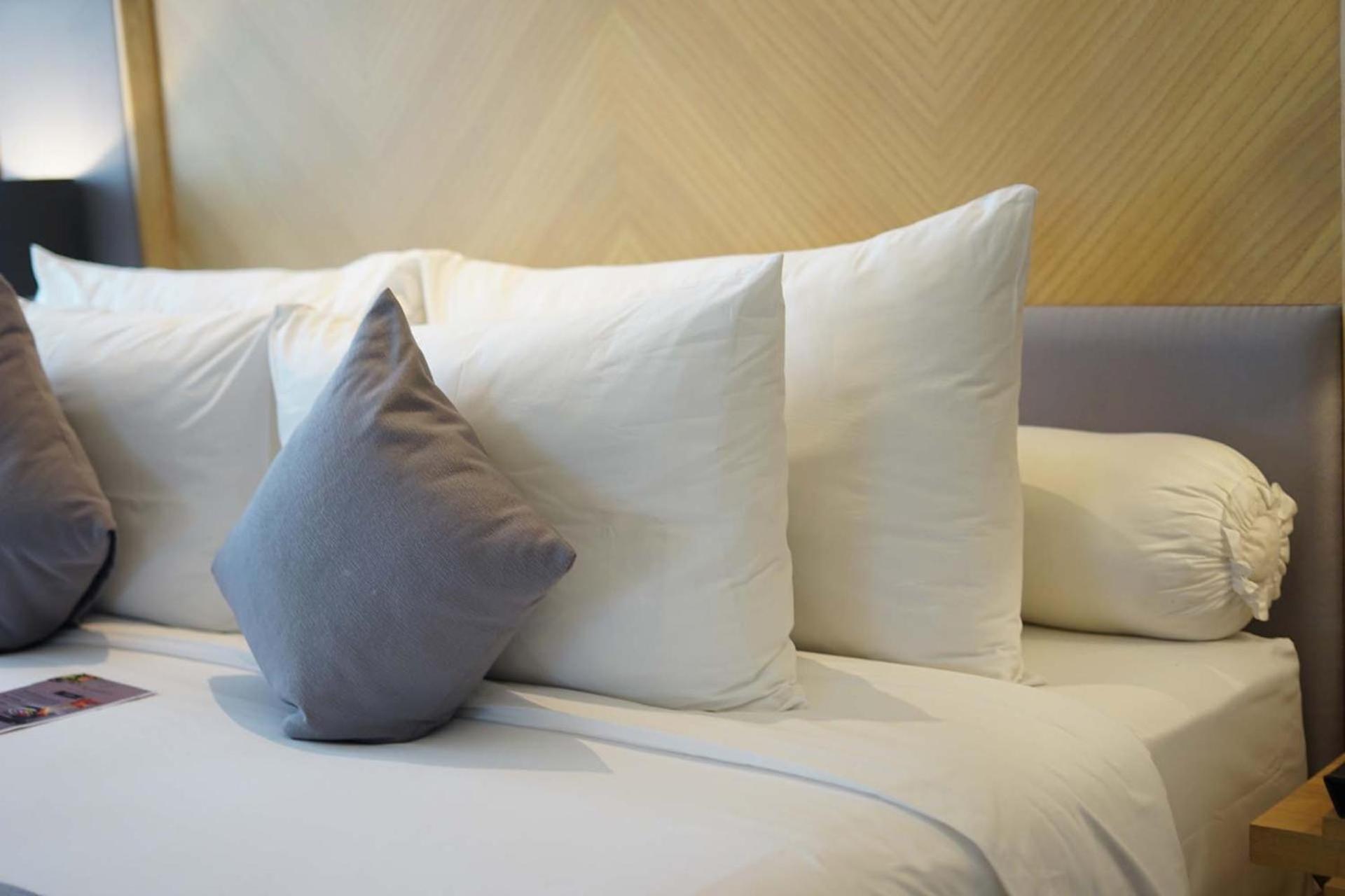 Morazen Surabaya Hotel Værelse billede